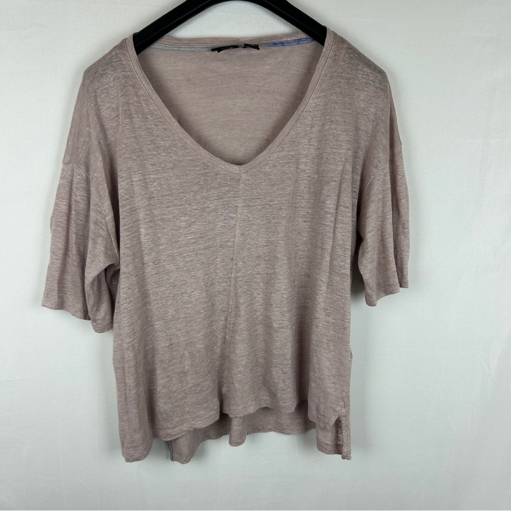 Tahari linen Vneck knit blouse top size M